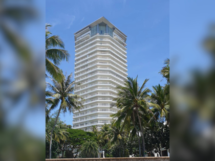 Baan Lonsai Beachfront Condominium