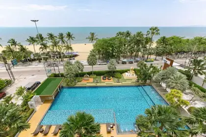 Cetus Beach Front Condominium