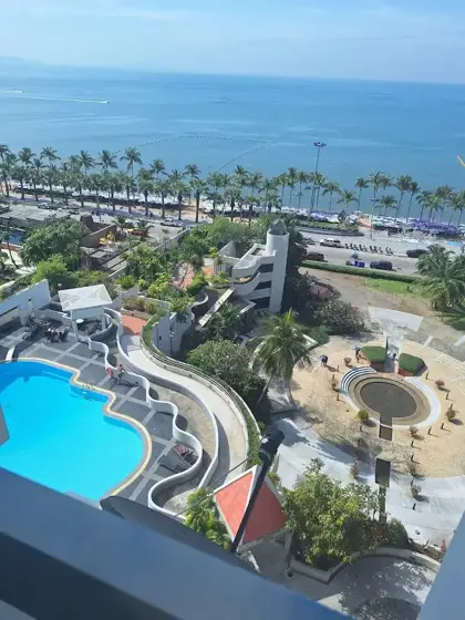 Jomtien Plaza Condotel