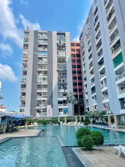9 Karat Condo 
