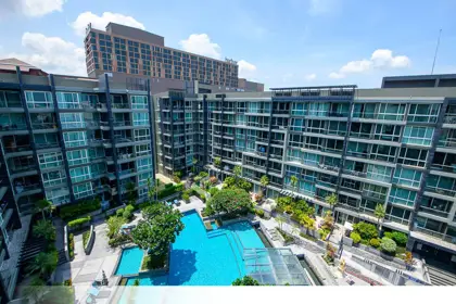 Apus Condominium