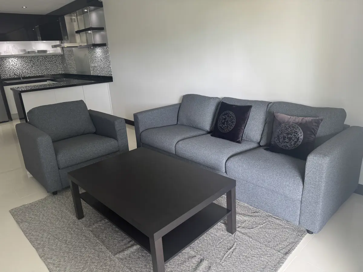 Condo in Pratumnak