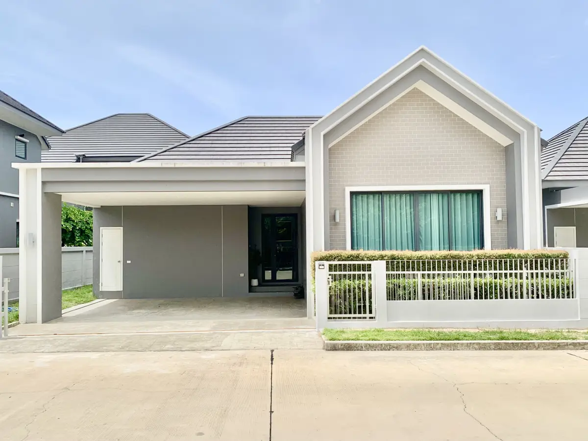 LUXURY 2 BEDROOM HOME in Phala, Ban Chang