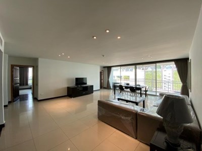 Baan Thirapa 3 bedroom apartment for rent