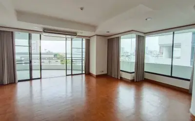 Baan Yen Akard 3 bedroom unfurnished condo for rent