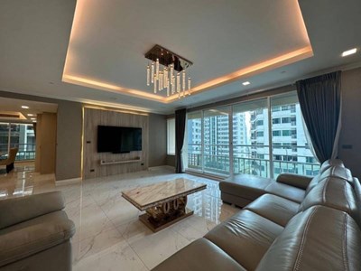 Ideal 24 Four bedroom condo for rent