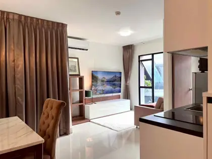 Le Cote Sukhumvit 14 One bedroom condo for rent