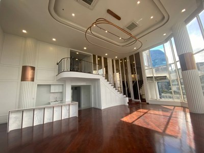 Penthouse for sale and rent at Moon Tower