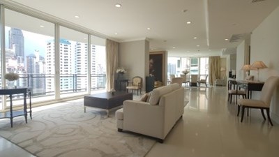 4 bedroom penthouse for sale and rent at Royce Private Residences