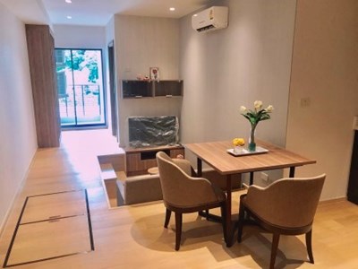 1 bedroom condo for sale and rent at Runesu Thonglor 5