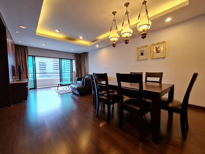 3 bedroom condo for rent at Sathorn Gardens