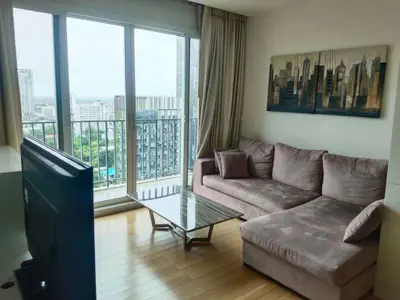 Siri at Sukhumvit 3 bedroom condo for rent