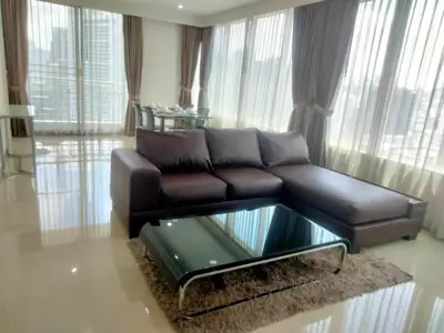 Siri Residence 3 bedroom condo for rent