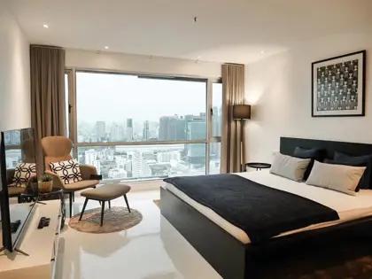 Sukhumvit Suite Studio condo for rent
