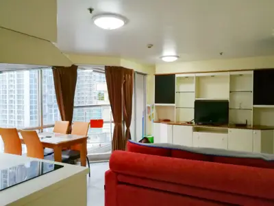 Sukhumvit Suite 1 bedroom condo for sale