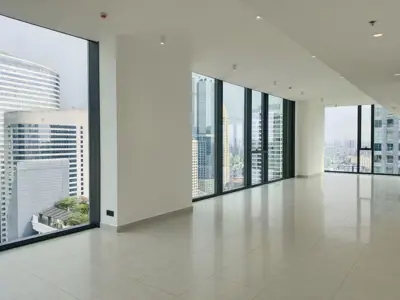 Penthouse for sale at Tait 12