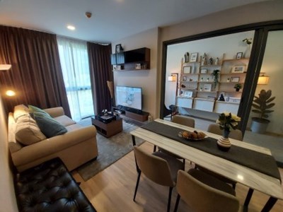 2 bedroom condo for rent and sale at Taka Haus Ekkamai 12