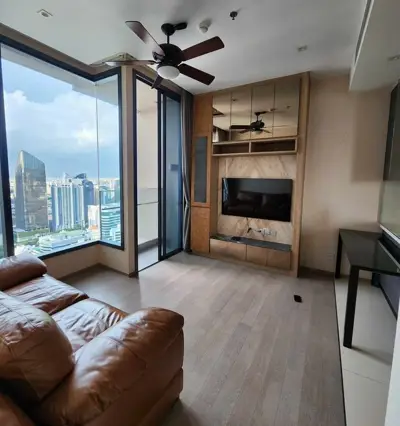 The Esse Asoke 1 bedroom condo for rent