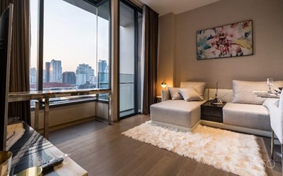 The Esse Asoke 1 bedroom condo for sale with tenant