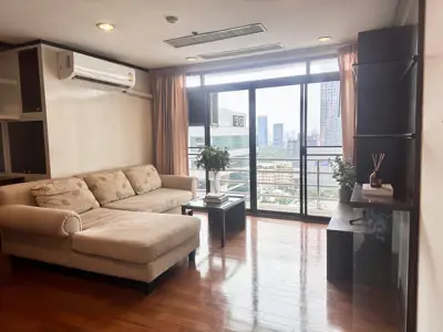 The Royal Place 2 One bedroom condo for rent