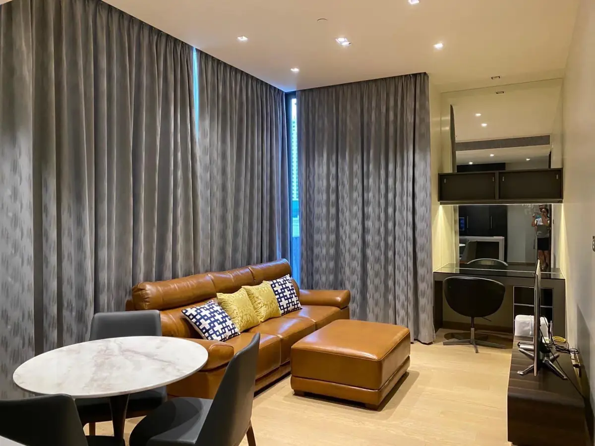 28 Chidlom 2 bedroom condo for rent