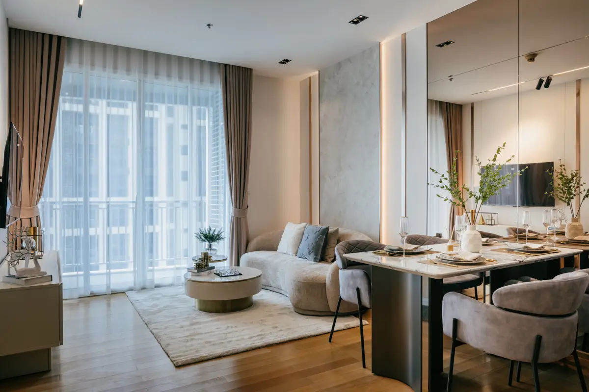 Condo in Khlong Toei Nuea