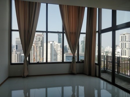 Condo in Khlong Tan