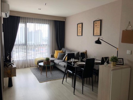 2 bedroom condo for rent at Life Sukhumvit 48