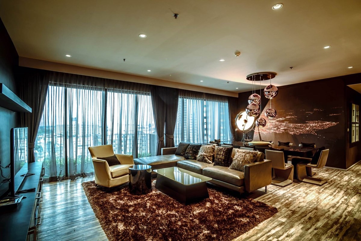 Condo in Khlong Tan