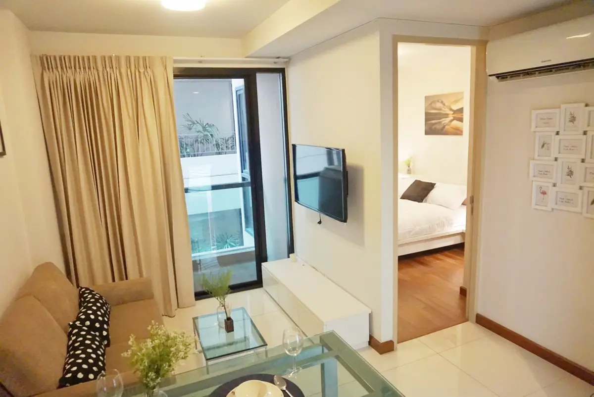 Condo in Khlong Tan Nuea