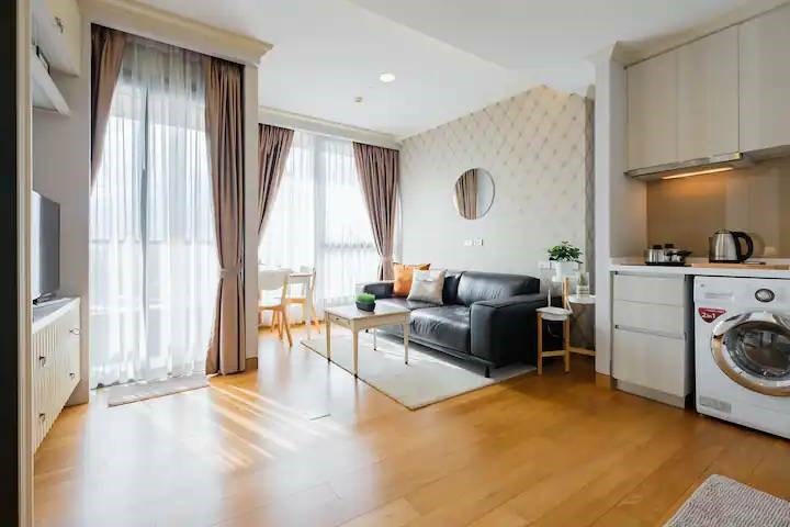 Condo in Khlong Tan