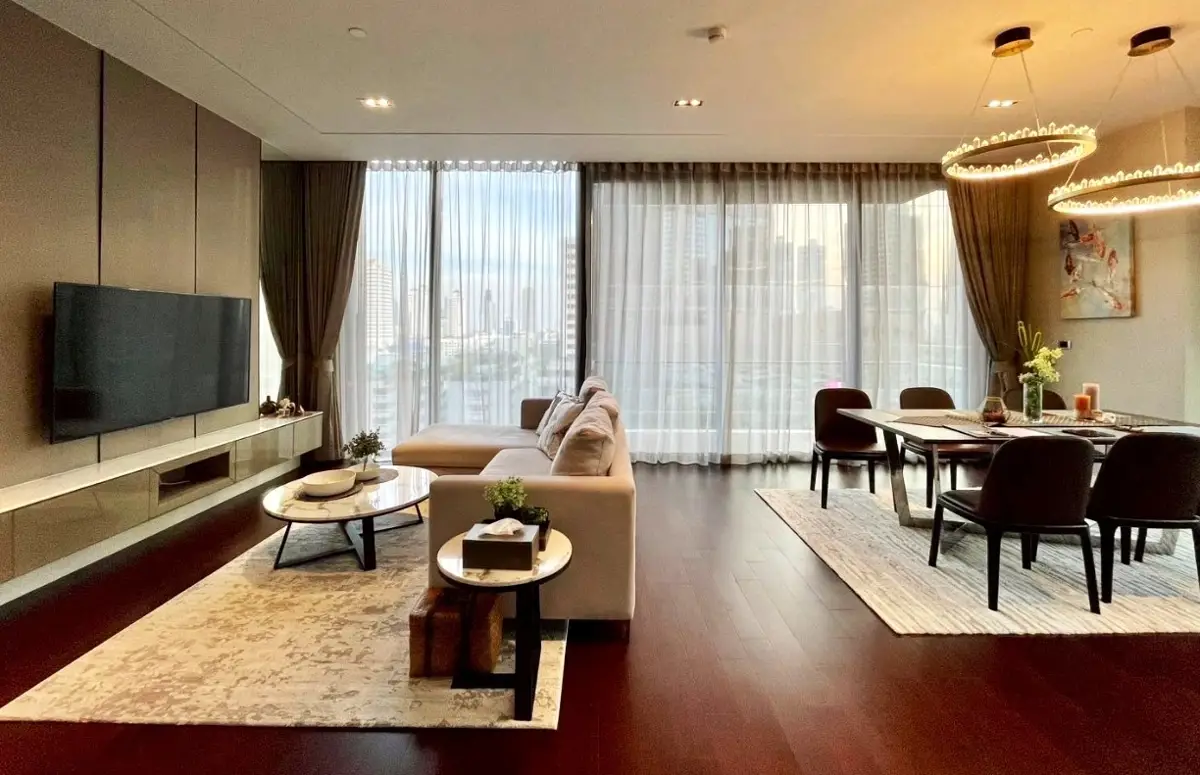 Marque Sukhumvit 2 bedroom luxury property for rent
