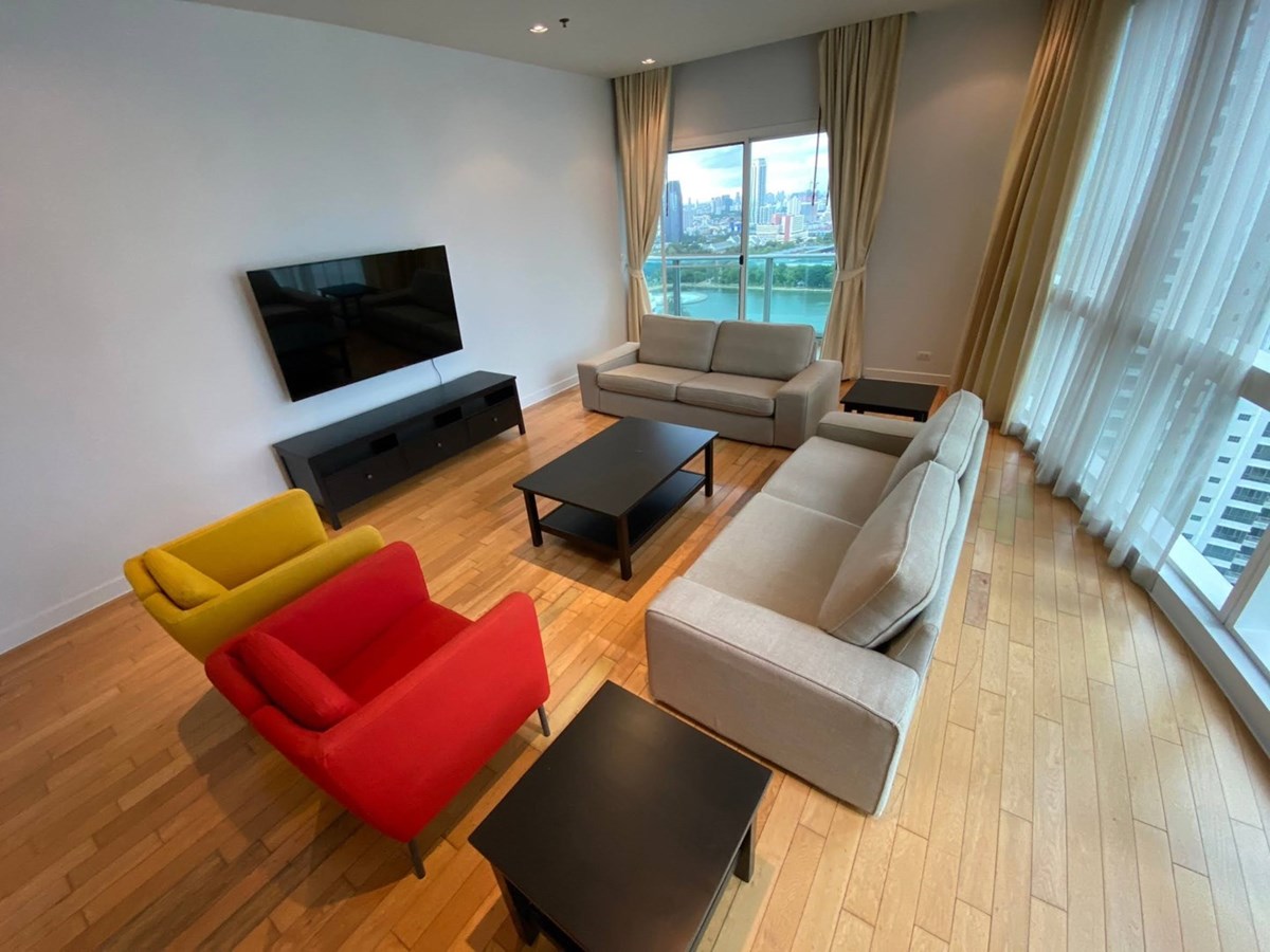 Millennium Residence 3 bedroom condo for rent