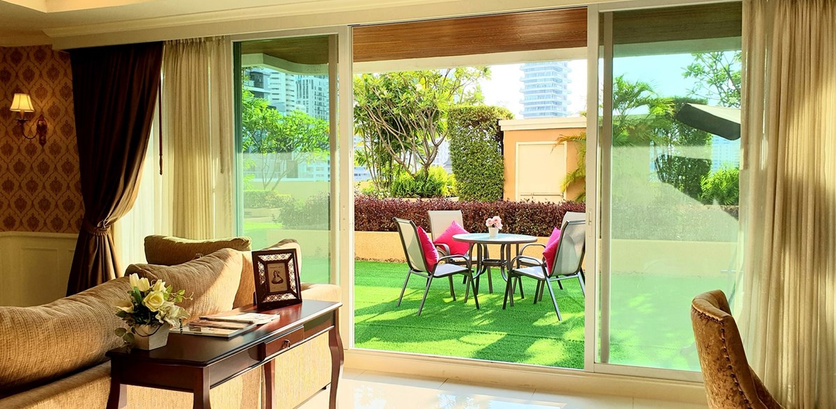 Condo in Khlong Tan Nuea