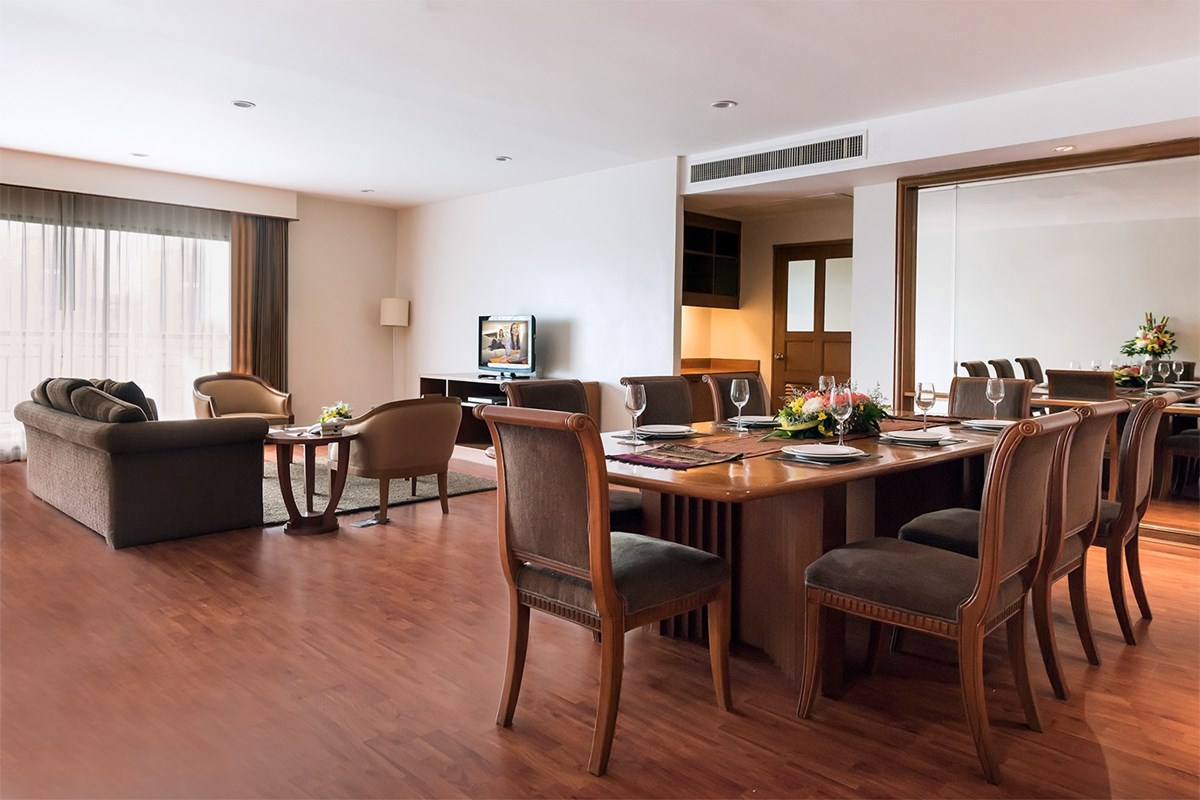 Somerset Park Suanplu 3 bedroom apartment for rent