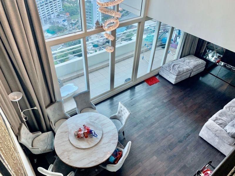 Penthouse for rent and sale at Watermark Chaophraya