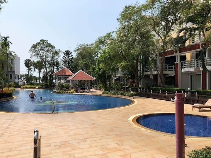 Metro Jomtien Condotel - 2 BR Penthouse For Sale  