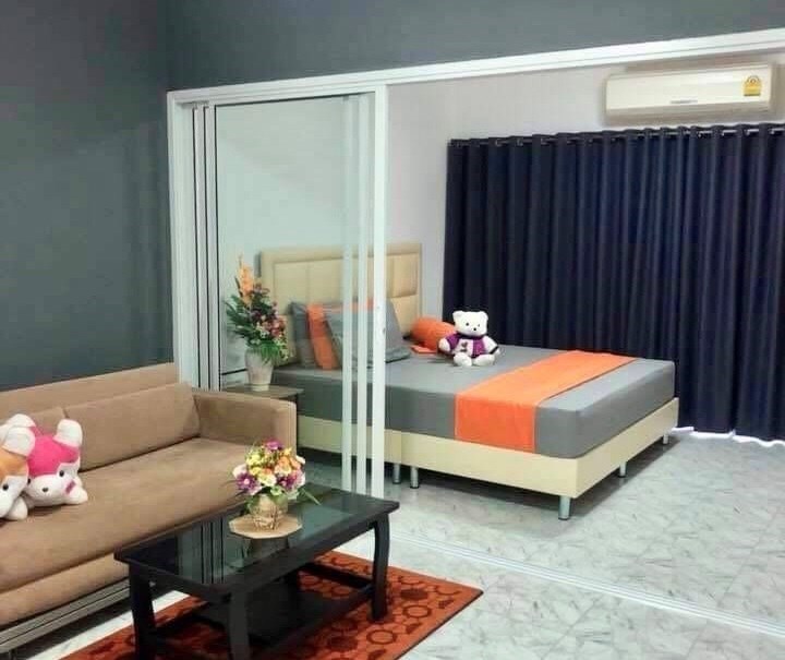 Pattaya Plaza Condotel - 1 Bedroom For Sale 