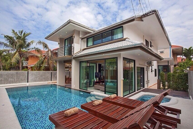 6BR Pool Villa