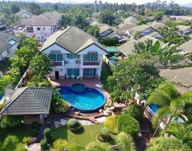  Baan Dusit Pattaya Village - 3 BR House For Sale 