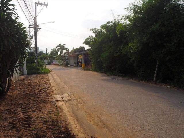 ที่ดิน ใน Bangsaray Beach