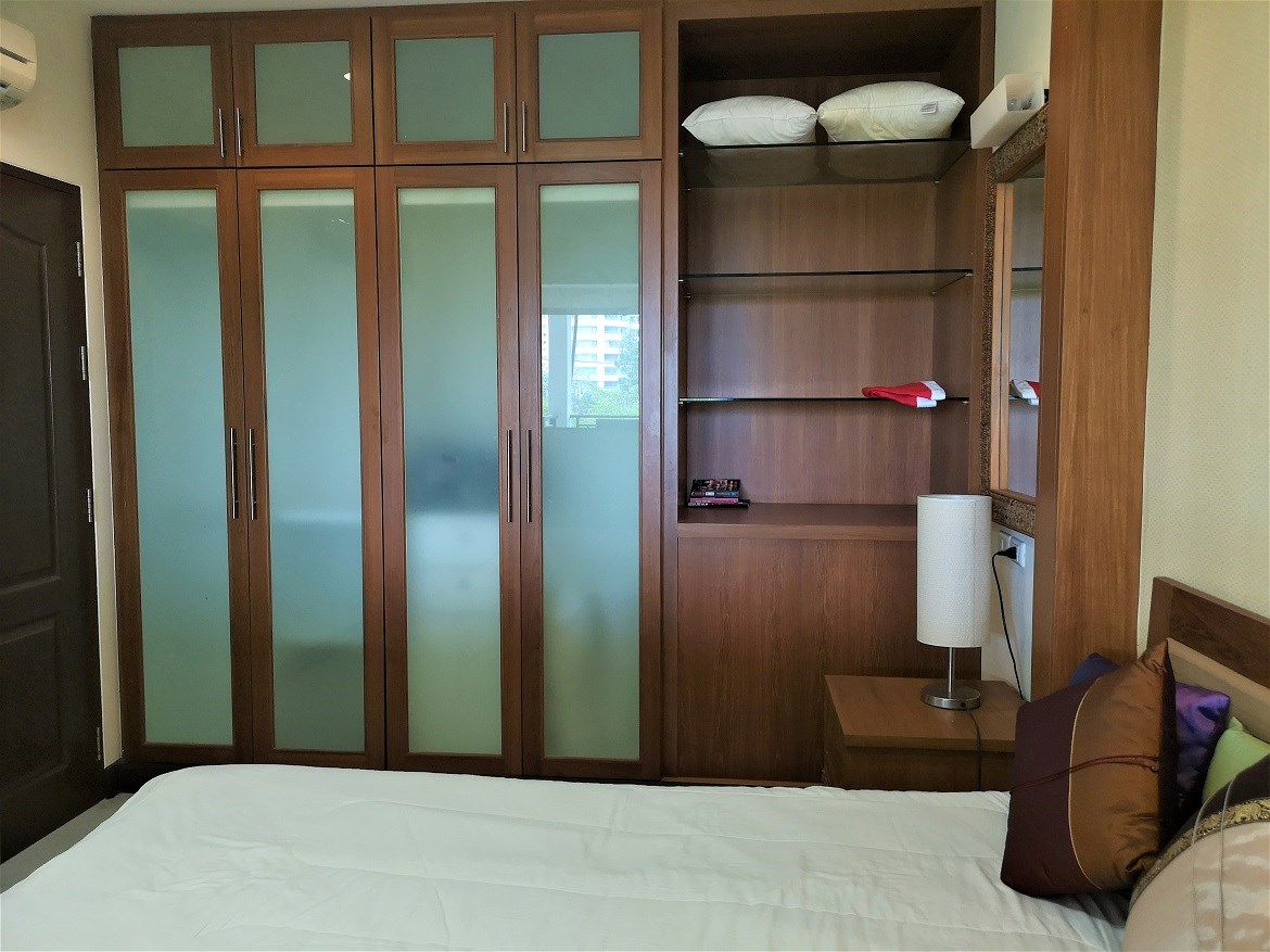masterbed2