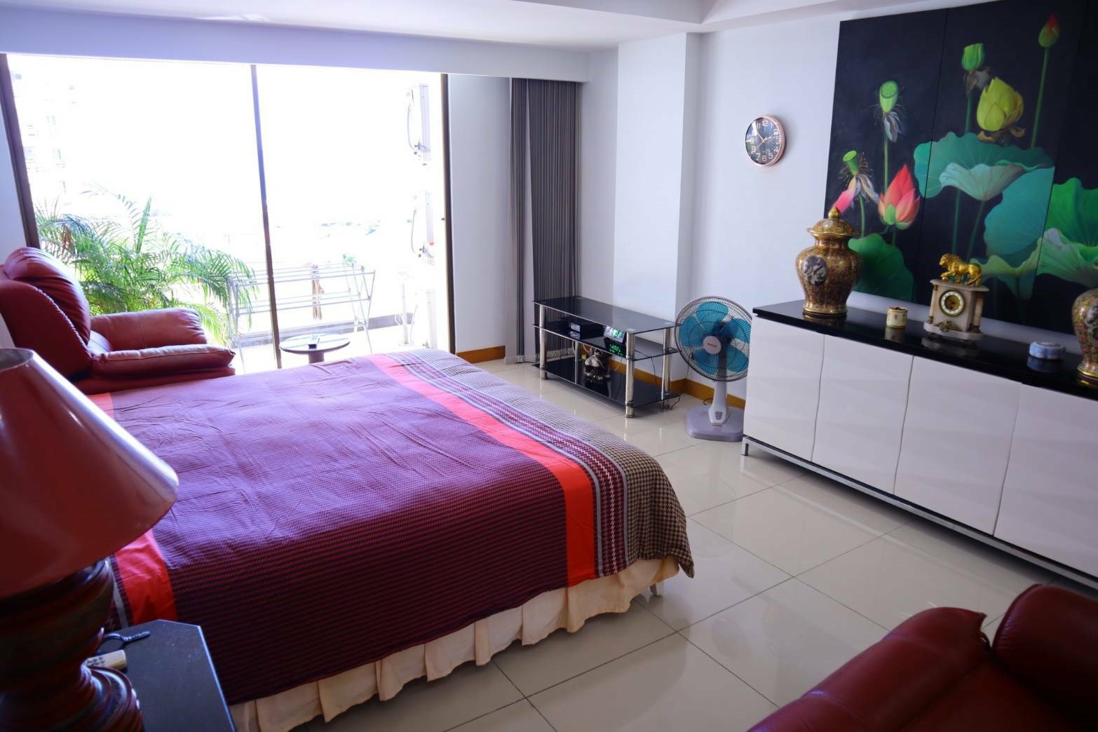 masterbed2