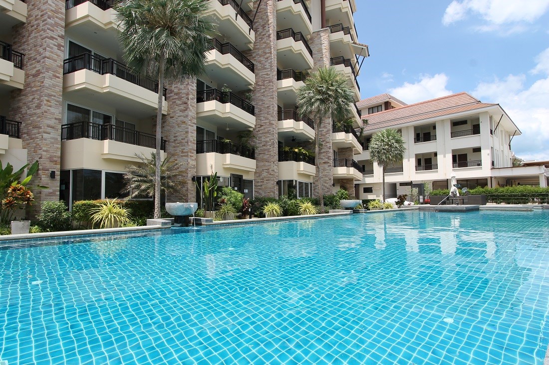 pool
