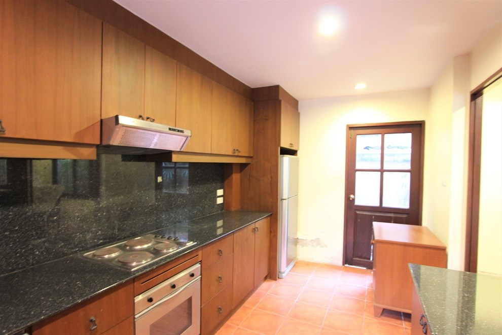 kitchen1