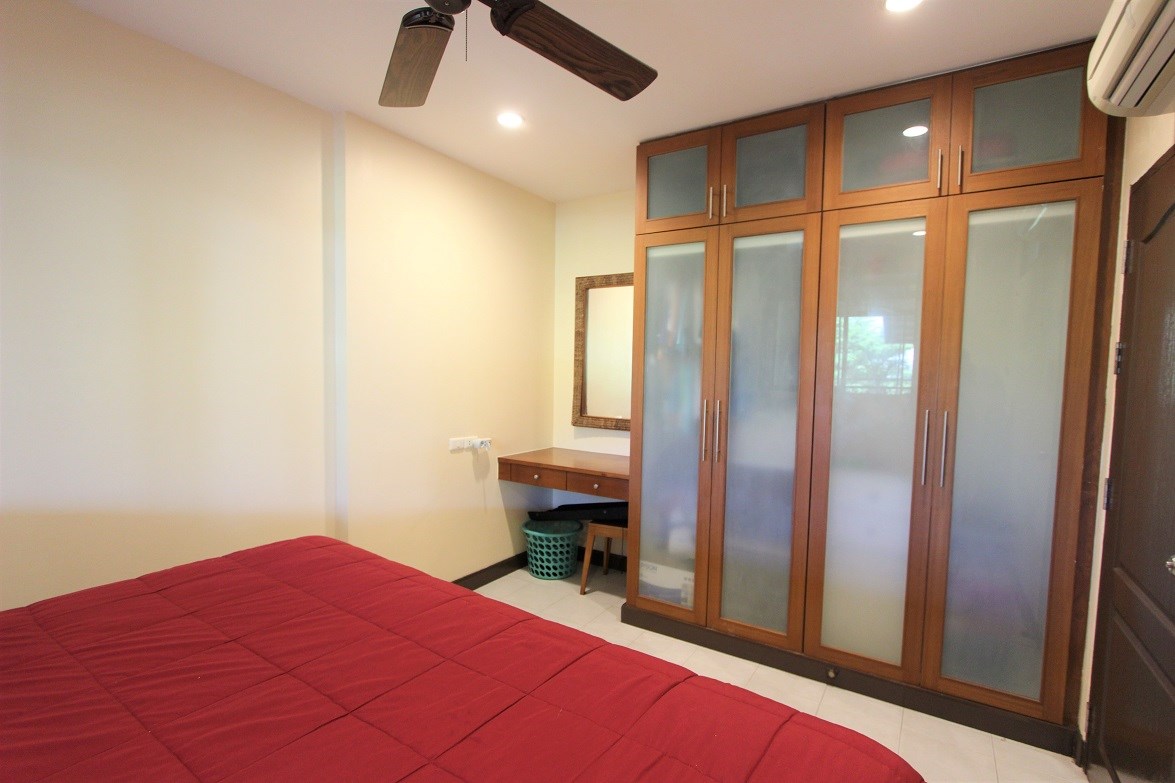 masterbed1