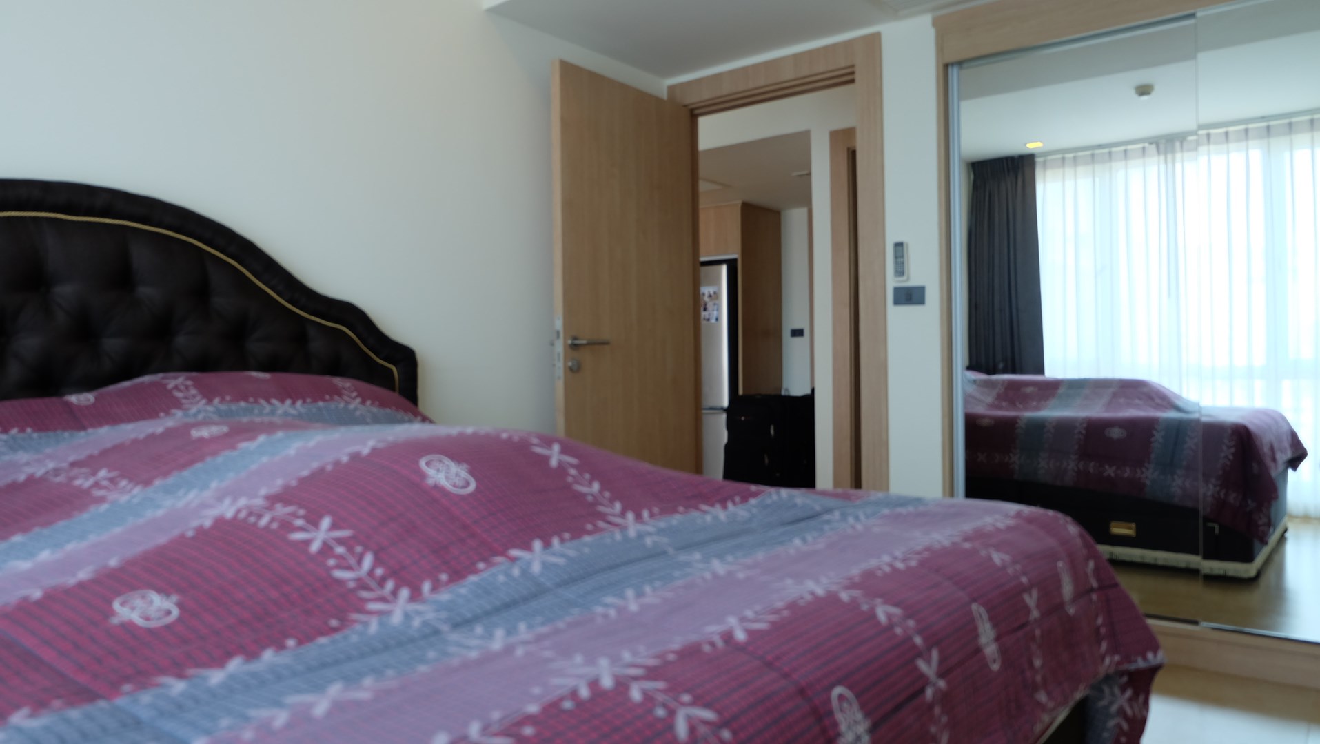 bedroom1