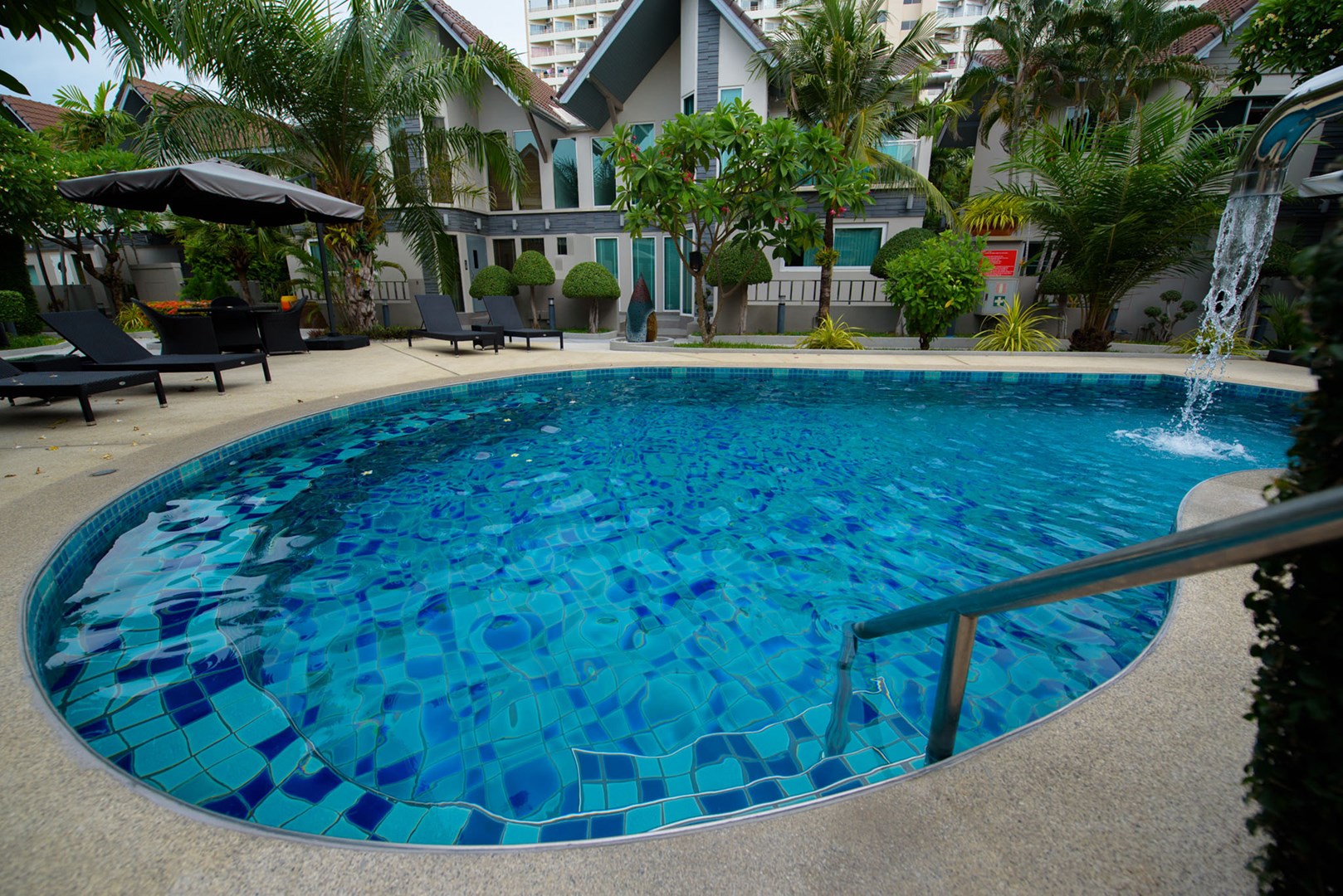 pool2