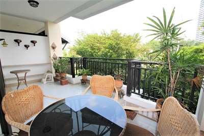 balcony2