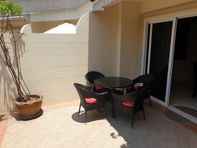 balcony